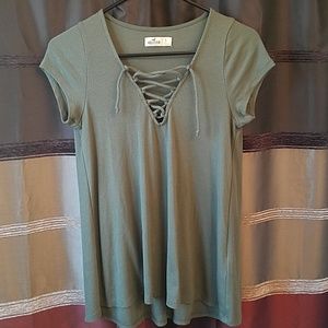 NWOT Hollister shirt